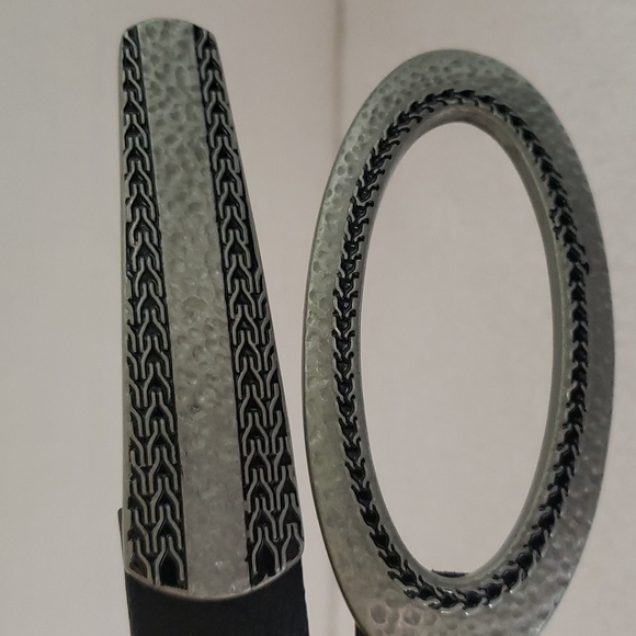 Chico's | Women's Black Adjustable Leather Metal Closure Sz M/L - Picture 2 of 7